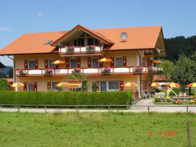 ברגן Dangl Gbr, Gaestehaus Sonnenhof - Inkl. Chiemgau Karte מראה חיצוני תמונה